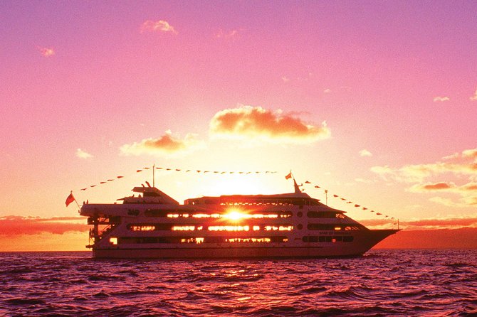Sunset Cruise in Honolulu, HAWAII with Rockon Recreation Rentals