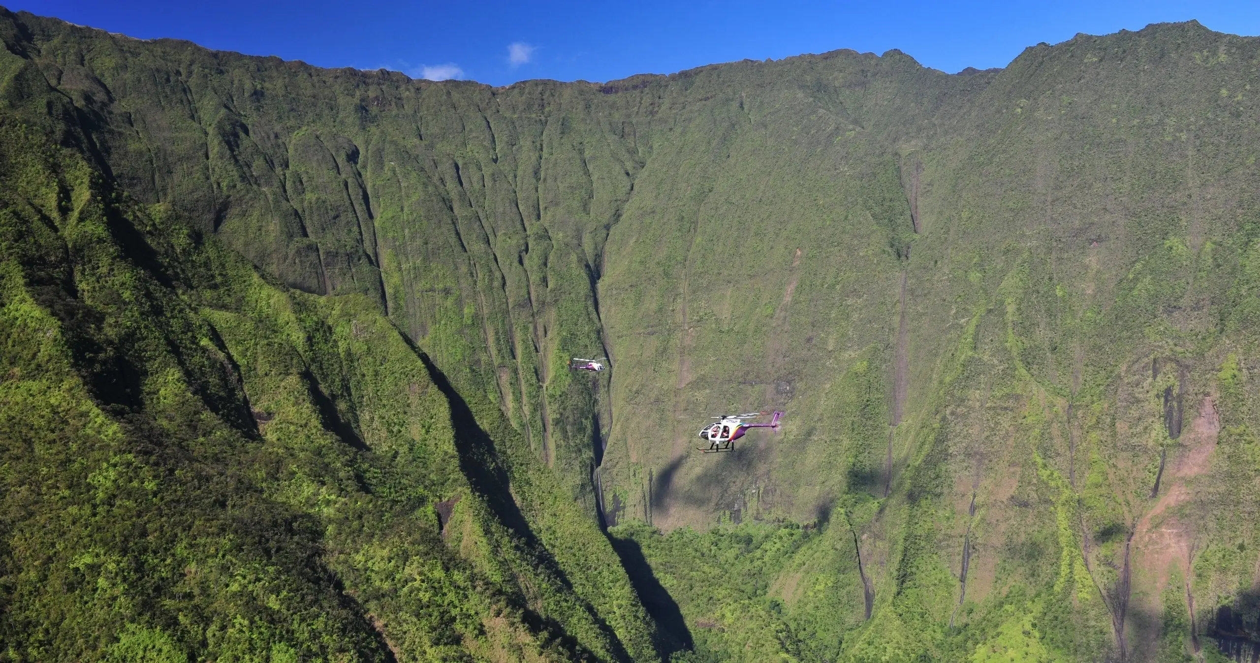 Helicopter Tour in Kauai with Rockon Recreation Rentals