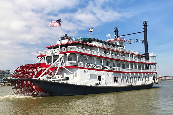 Boat Rental at Woldenberg Park, New Orleans, LOUISIANA