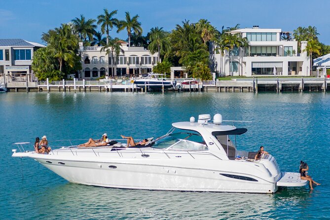 Yacht Rental in Miami Beach Fl, FL with Rockon Recreation Rentals