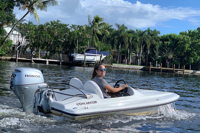 Boat Rental in Fort Lauderdale, FL with Rockon Recreation Rentals