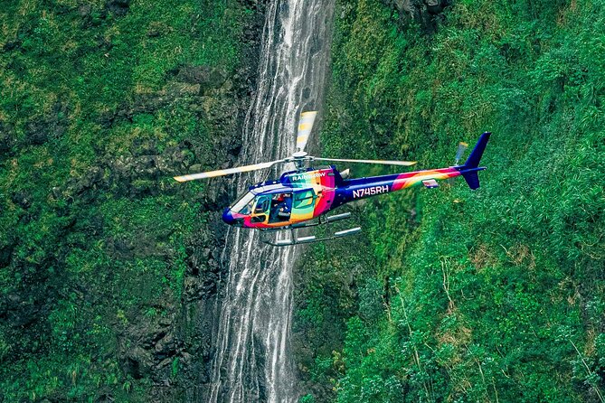Helicopter Tour in Honolulu, HAWAII with Rockon Recreation Rentals