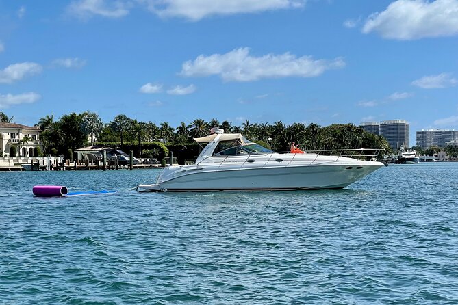 Yacht Rental in Miami Beach Fl, FL with Rockon Recreation Rentals